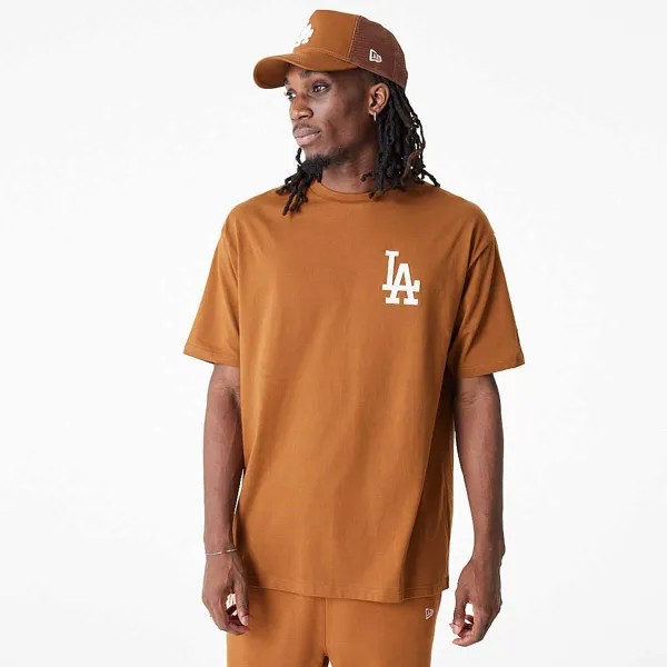 Футболка MLB LOS ANGELES DODGERS LEAGUE ESSENTIALS OVERSIZED T-SHIRT New Era, цвет Dunkles Beige