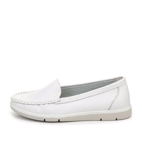Мокасины женские ZENDEN 79-12WA-042V белые 37 RU