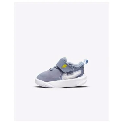 Детские кроссовки Nike Team Hustle D 10 SE Dream размер 26. длина стопы 15 см.