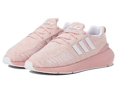 Кроссовки для девочек adidas Originals Kids Swift Run 22 (Big Kid)