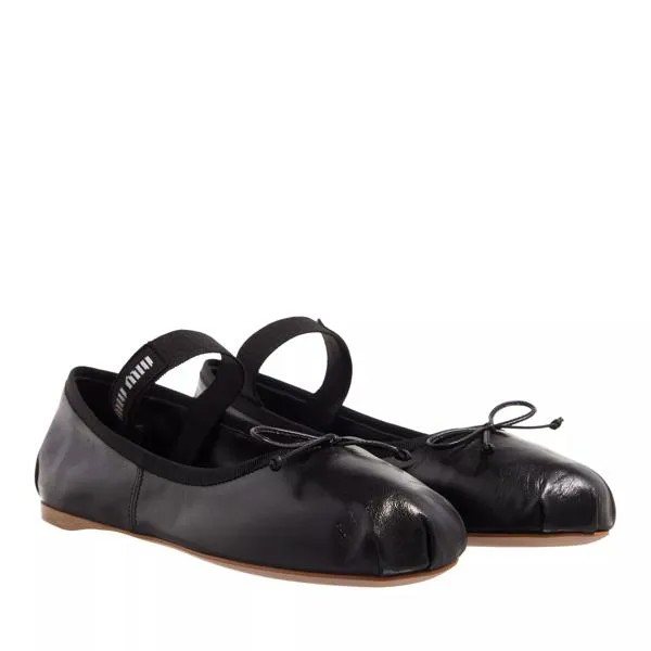 Лоферы leather ballerinas Miu Miu, черный