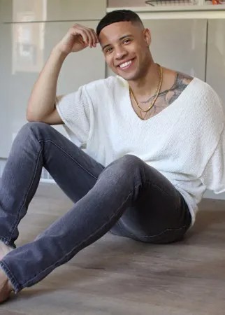 Черные супероблегающие выбеленные джинсы ASOS DESIGN-Черный цвет