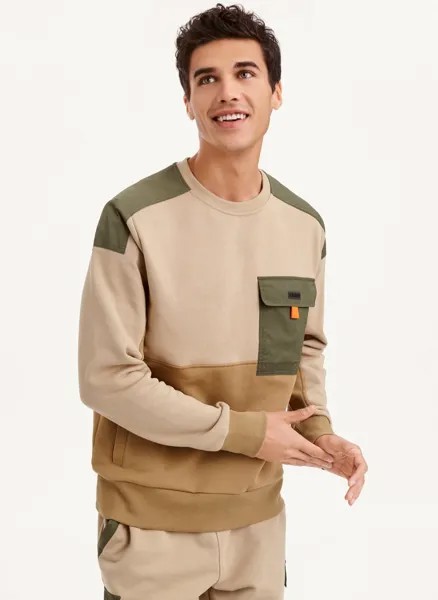 Лонгслив с цветными блоками и карманом DKNY