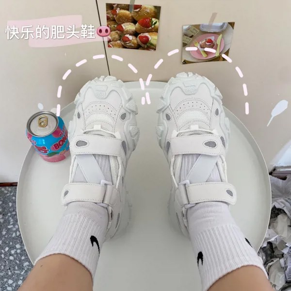 Летняя женская спортивная обувь, новинка 2021, японская Милая универсальная дышащая повседневная обувь с высокой толстой подошвой и большими...