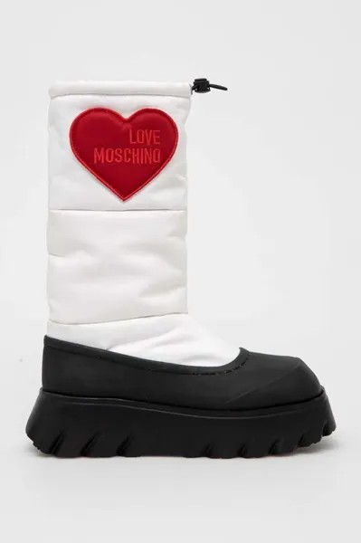 Зимние сапоги Love Moschino, белый