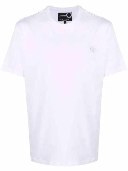Raf Simons X Fred Perry футболка с брошью