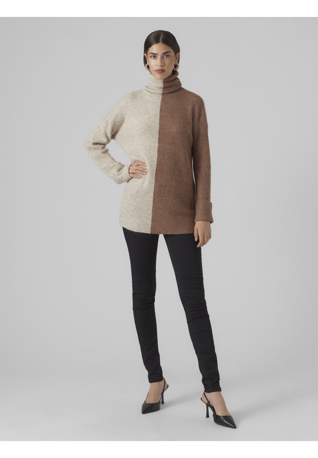 Свитшот Vero Moda VMLEFILE BLOCK LONG HIGHNECK, крапчатый бежевый/коричневый