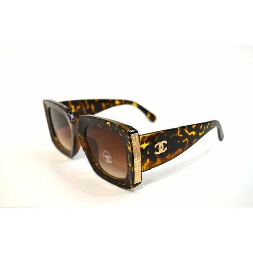 Солнцезащитные очки Chanel, коричневый