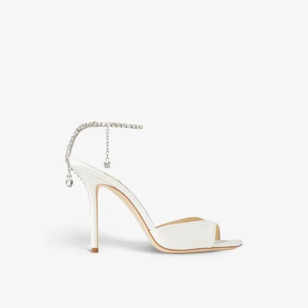 Атласные туфли Saeda, украшенные кристаллами Jimmy Choo, слоновая кость