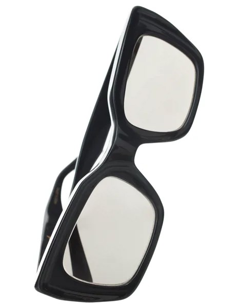 Солнцезащитные очки с прямоугольной оправой