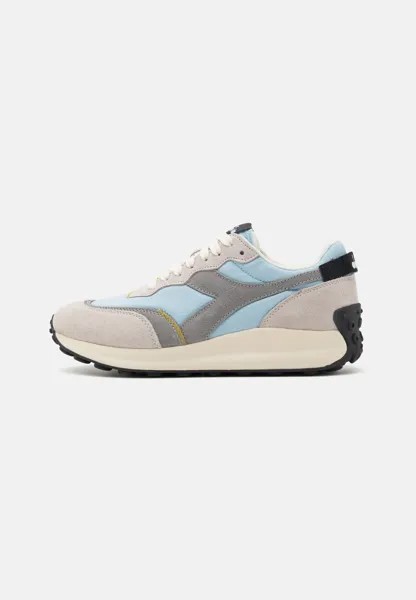 Низкие кроссовки Race Unisex Diadora, цвет dream blue/moon gray