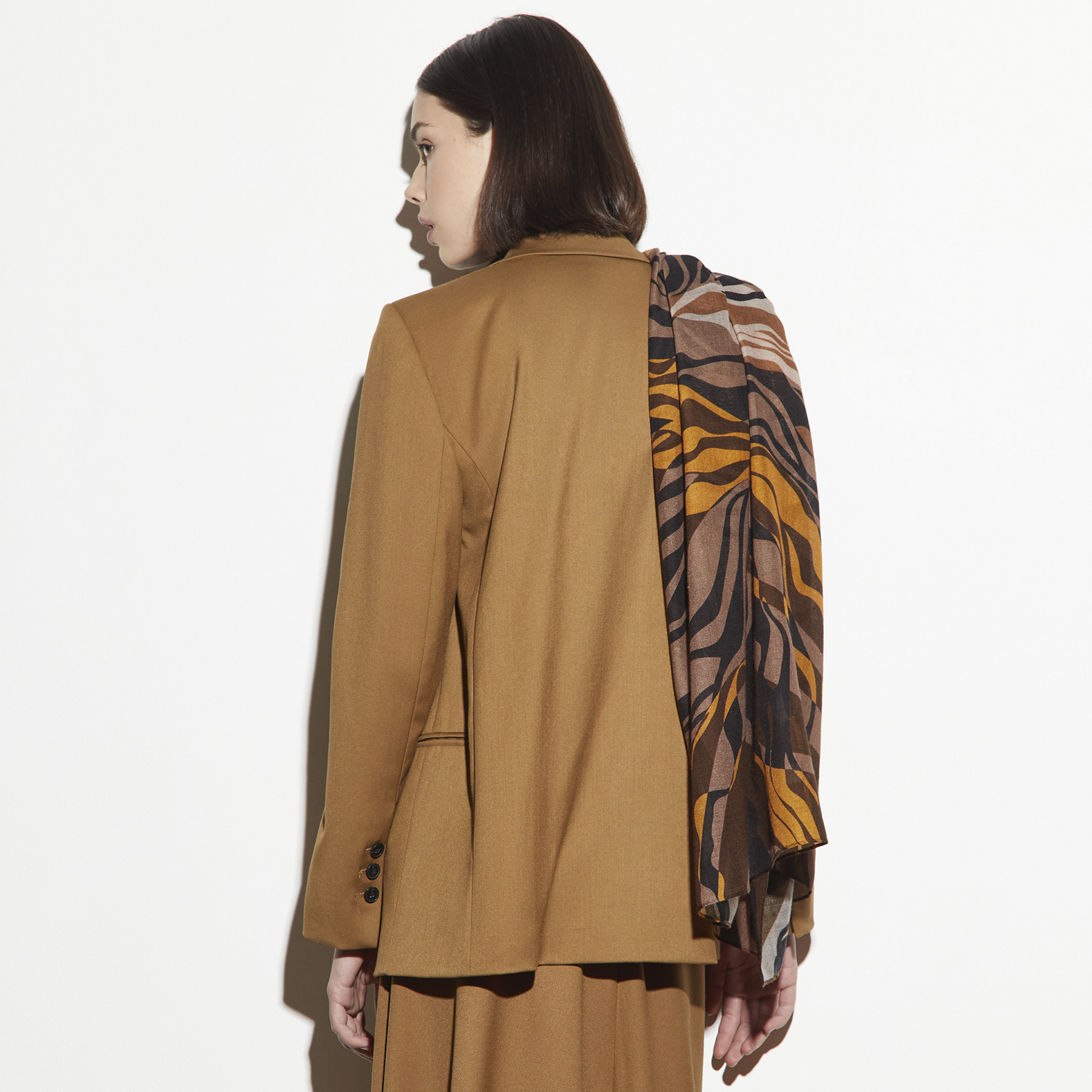 Палантин женский Ekonika EN44999 oliva/yellow, 120х120 см
