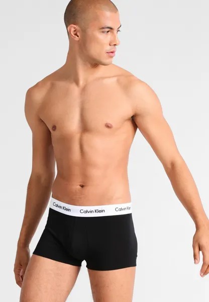 Трусики LOW RISE TRUNK 3 PACK Calvin Klein Underwear, цвет black