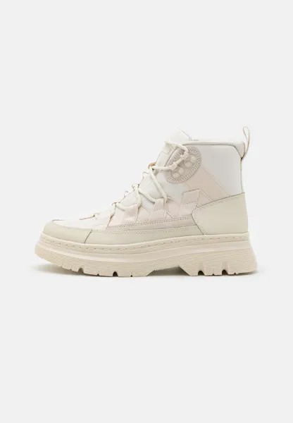 Ботильоны на платформе Dr. Martens BOURY UNISEX, цвет off white/natural/egret/bone