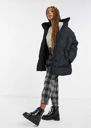 Черный пуховик Monki Bea