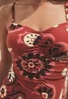 Купальник TUMMY CONTROL RUCHED BANDEAU Next, красный