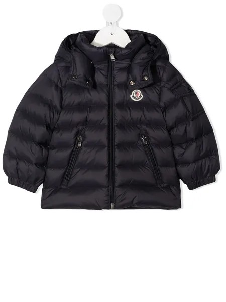 Moncler Enfant пуховик с нашивкой-логотипом