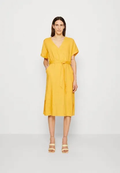 Летнее платье Esprit, желтый