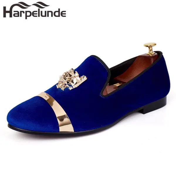 Harpelunde/Мужская обувь на плоской подошве с пряжкой в виде животного; Синие бархатные модельные лоферы с золотой подошвой; Размеры 6-14