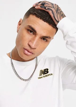 Белый лонгслив с логотипом New Balance – эксклюзивно для ASOS