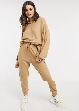 Бежевый спортивный костюм из супермягкой ткани с oversized-худи и джоггерами ASOS DESIGN-Neutral