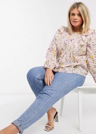 Розовая блузка с цветочным принтои и оборками Vero Moda Curve-Розовый