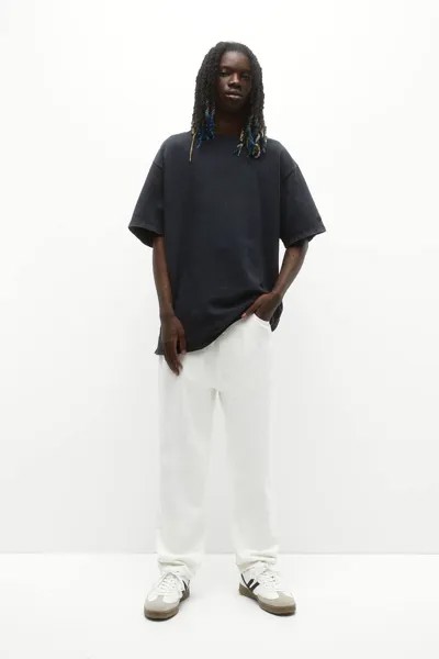 Джинсы свободного кроя бежевого цвета Pull&Bear, экрю