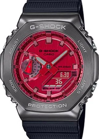 Японские наручные  мужские часы Casio GM-2100B-4AER. Коллекция G-Shock