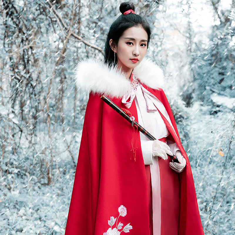 Новинка 2020, китайская накидка Hanfu с капюшоном, женская накидка с вышивкой и флисовая Толстая шерстяная Меховая куртка