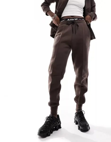 Коричневые джоггеры Nike Tech Fleece в стиле барокко
