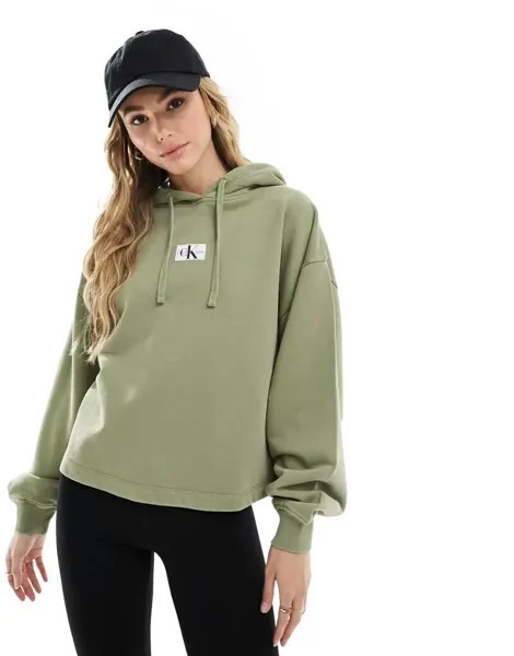 Укороченное худи Calvin Klein из стираного хлопка темно-зеленого цвета можжевельника