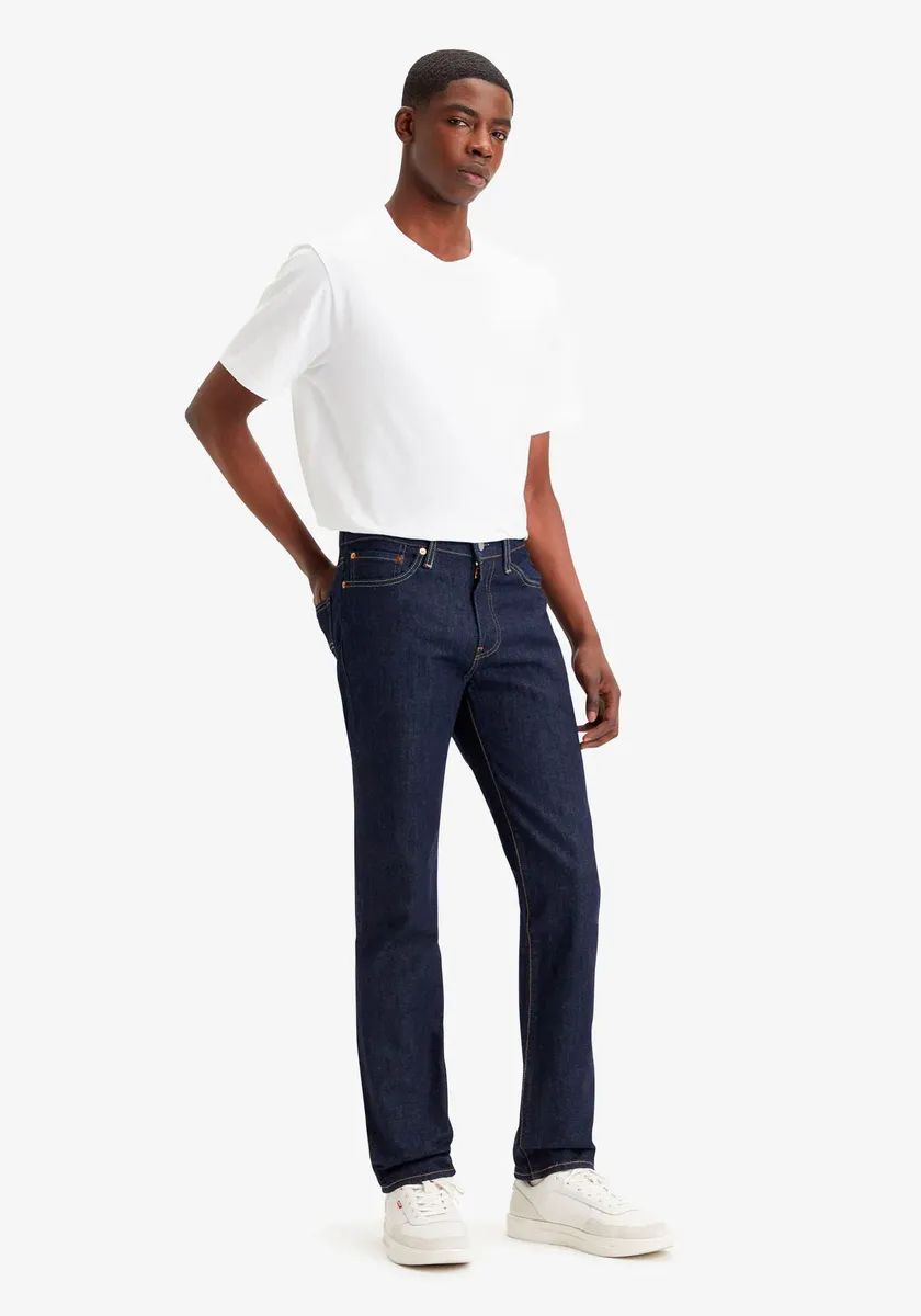 Джинсы Levi's узкого кроя 