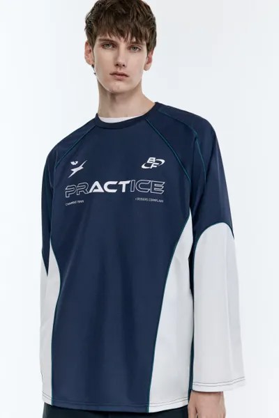 Лонгслив oversize с гоночным принтом