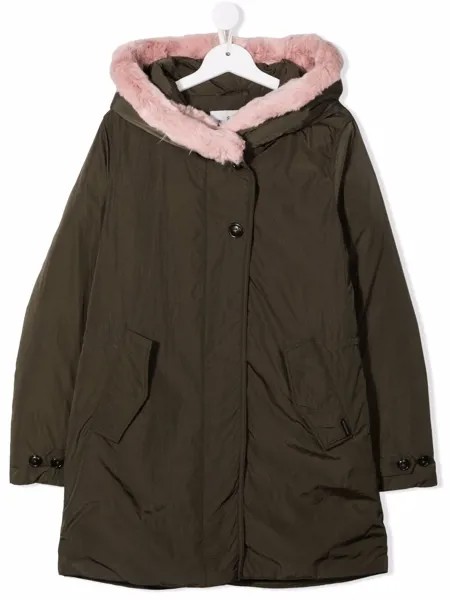 Woolrich Kids пальто с капюшоном и искусственным мехом