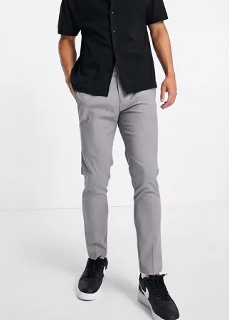 Светло-серые зауженные брюки из переработанного материала в строгом стиле Burton Menswear-Серый