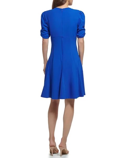 Платье DKNY Short Sleeve Side Knot Godet Midi Dress, цвет Deep Cobalt