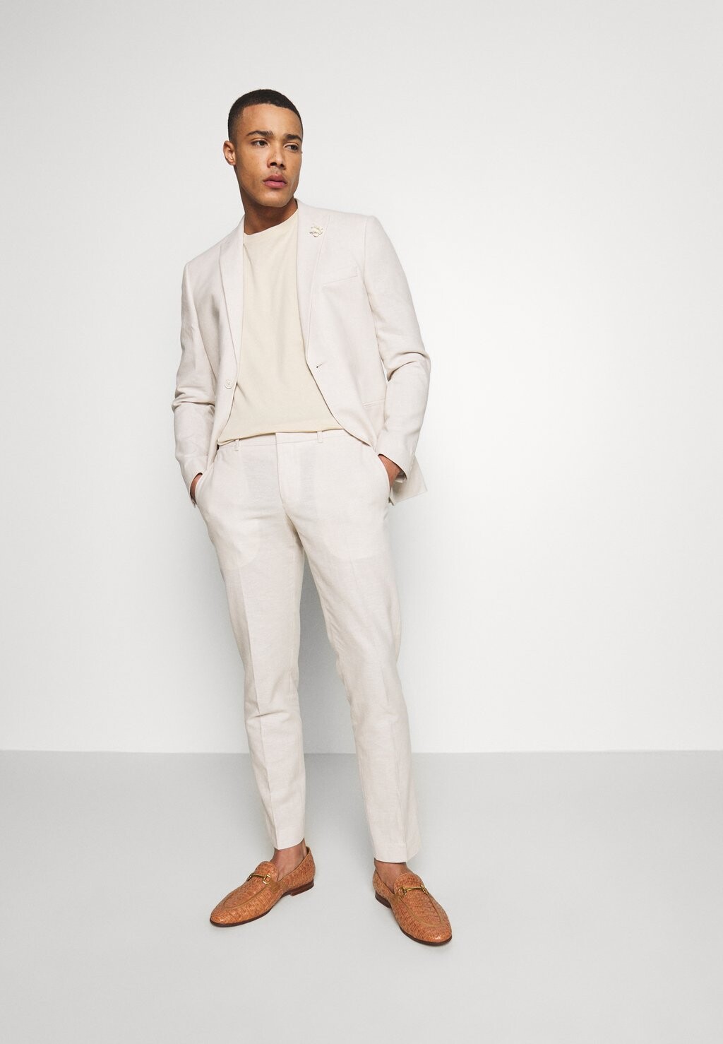 Костюм PLAIN WEDDING Isaac Dewhirst, цвет neutral