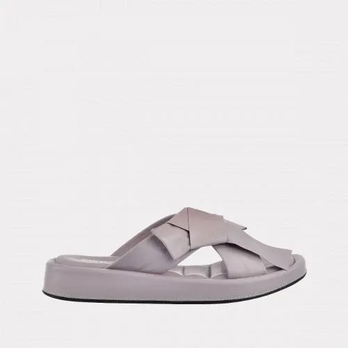 Сланцы женские Versiya shop 064.120 серые 37 RU