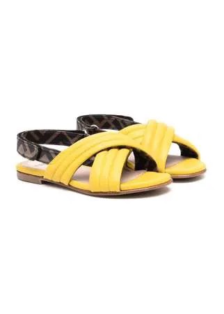 Fendi Kids сандалии в рубчик с узором FF