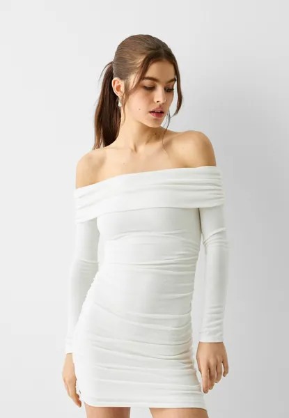 Платье-футляр Long Sleeve Gathered Bandeau Bershka, белый