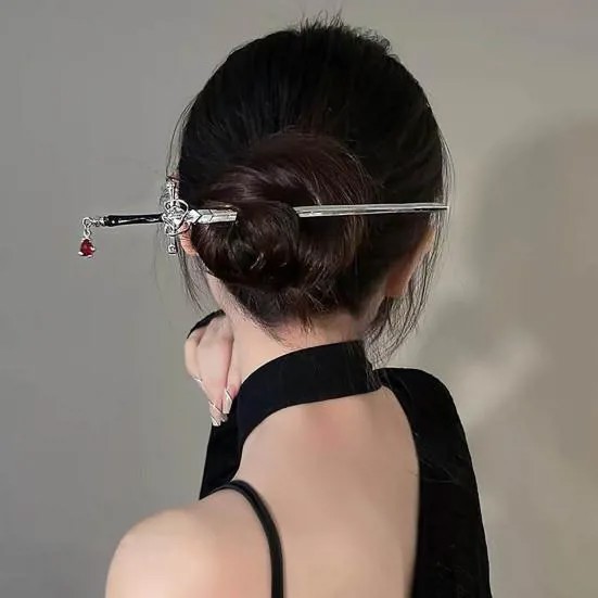 Женская заколка для волос Древний меч Популярная панк-фирма Holding Fork