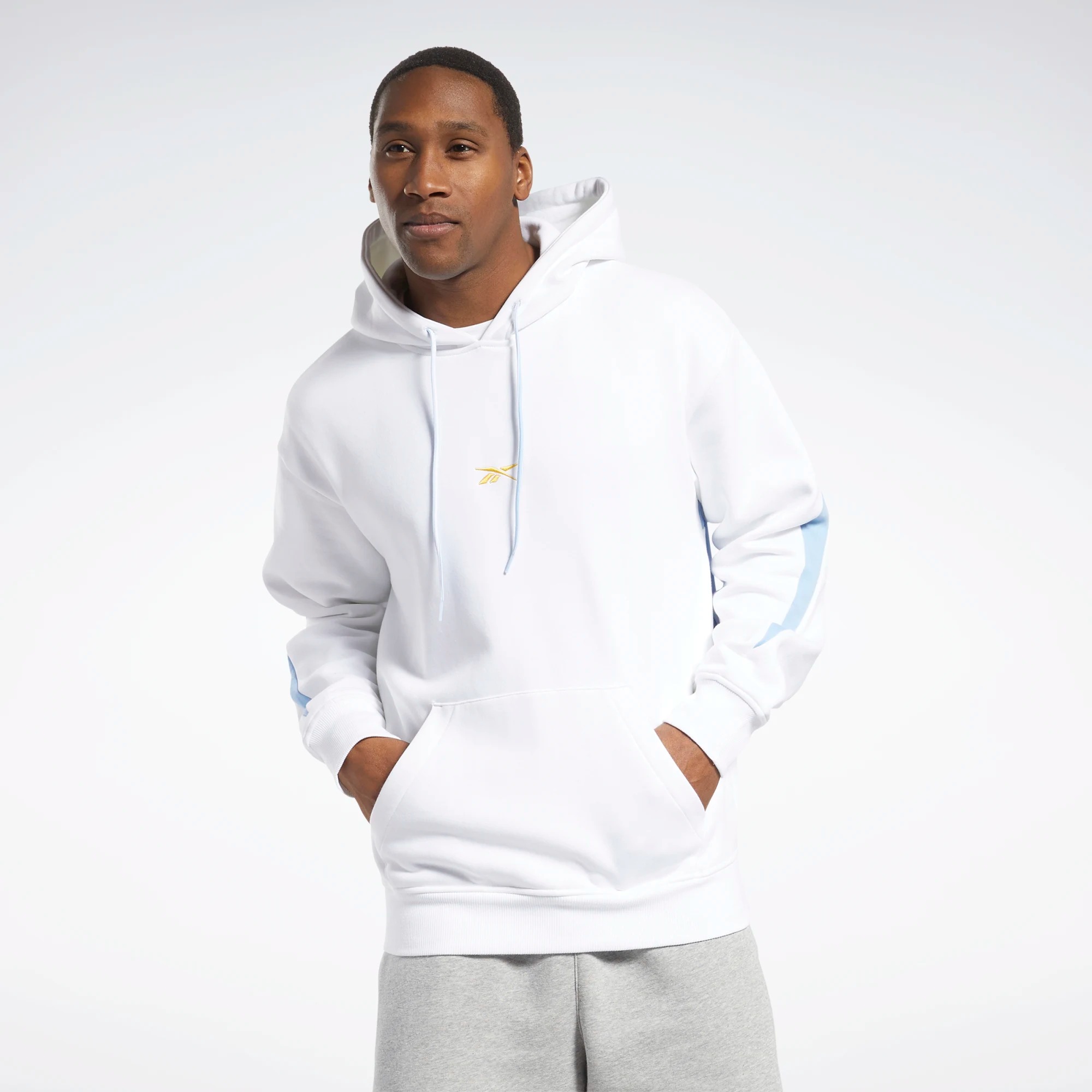 Худи мужское Reebok Basketball Back Vector Fleece Hoodie белое S