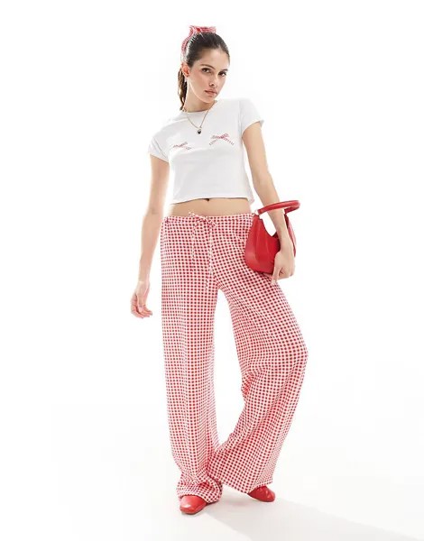Stradivarius – Белая > Футболка с рисунком> с бантиком