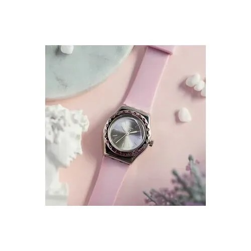 Наручные часы swatch, розовый