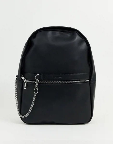Черный рюкзак из искусственной кожи с серебристой молнией и цепочкой ASOS DESIGN