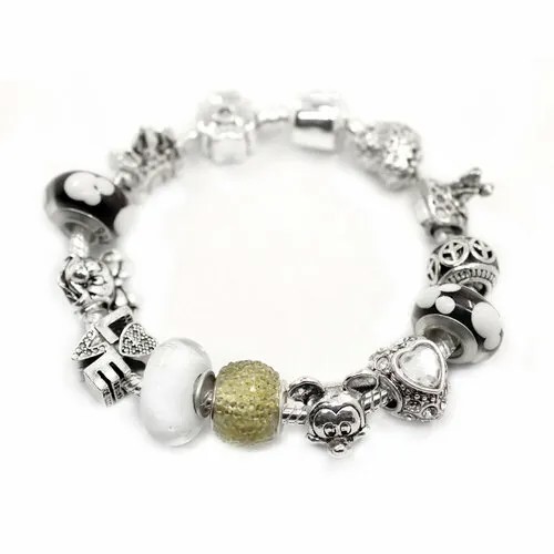 Браслет-цепочка Handinsilver ( Посеребриручку ) Браслет с шармами на основе из бижутерной стали, стразы, муранское стекло, стекло, 1 шт., размер 18 см, черный