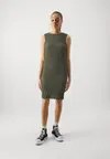 Платье прямого кроя NMZAHARA ONECK SHORT DRESS Noisy May, хаки