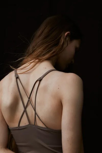 Укороченный спортивный жилет drymove H&M, коричневый