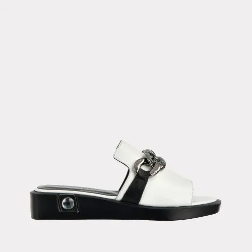 Сланцы женские Versiya shop 0891 белые 36 RU