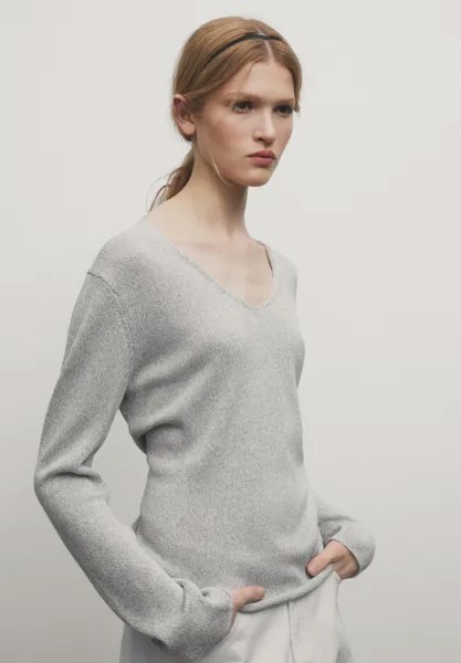 Вязаный свитер V-NECK Massimo Dutti, цвет grey